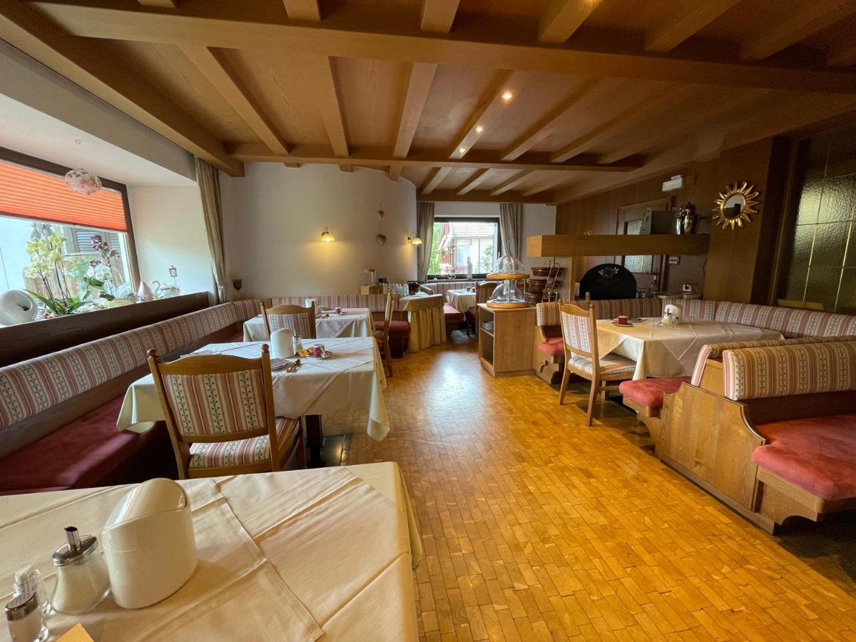 Hotel Garni Savoy Castelrotto Eksteriør billede