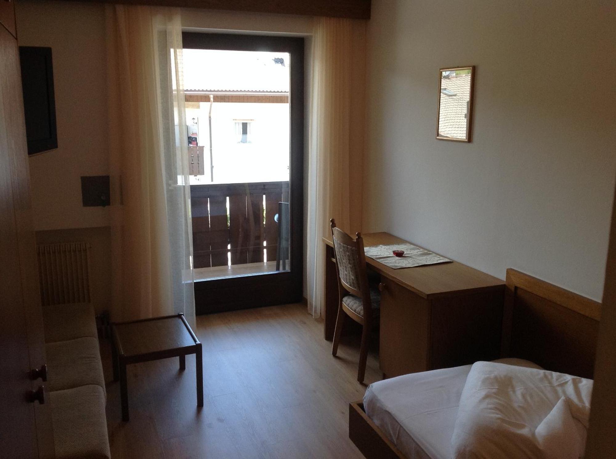 Hotel Garni Savoy Castelrotto Værelse billede