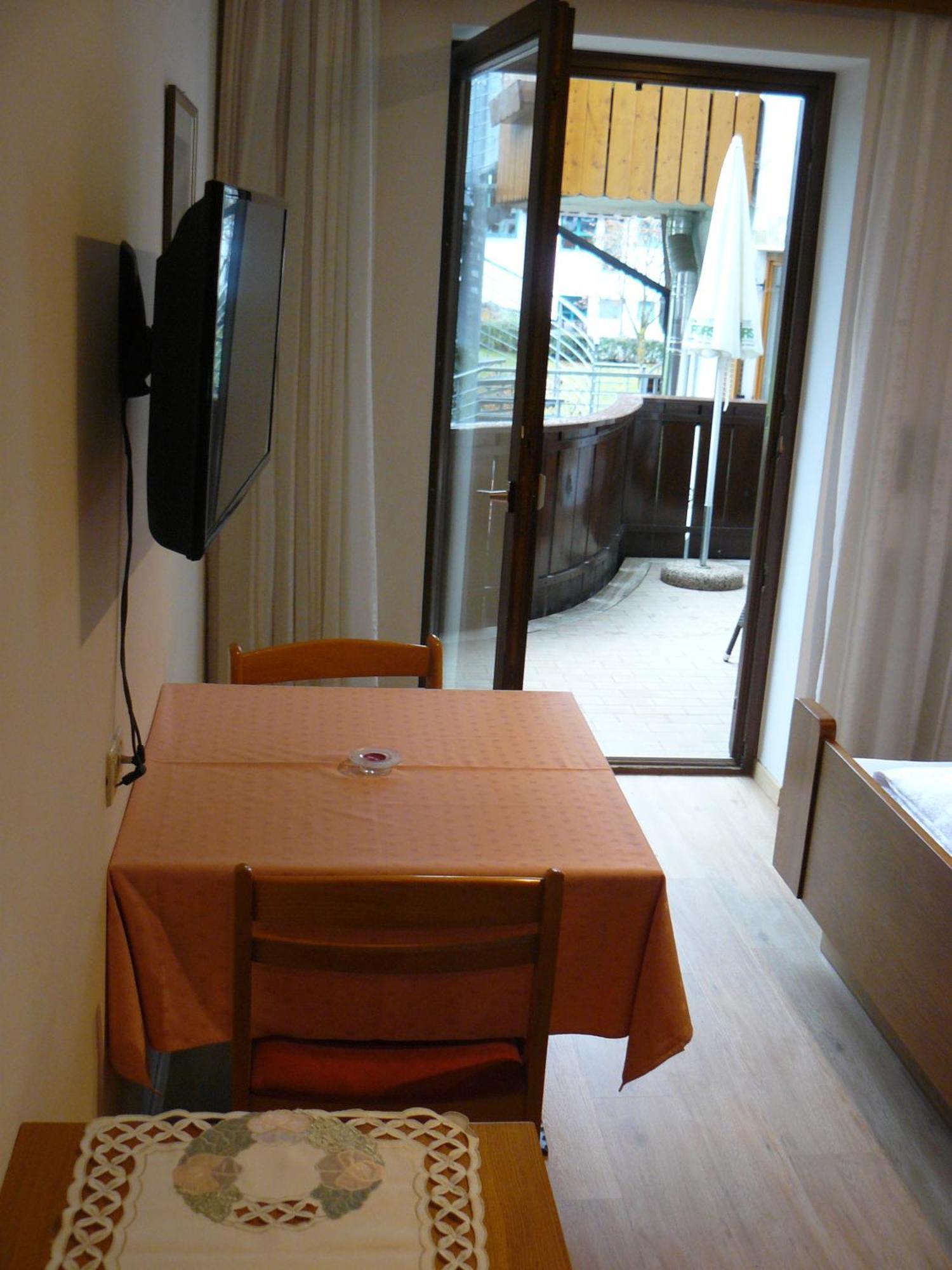 Hotel Garni Savoy Castelrotto Værelse billede